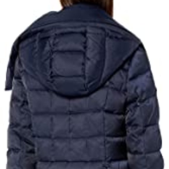 Sold. Tahari Mystic Blue Brooklyn Puffer Coat Winter jacket sz Small $240 NEW - Picture 5 of 11